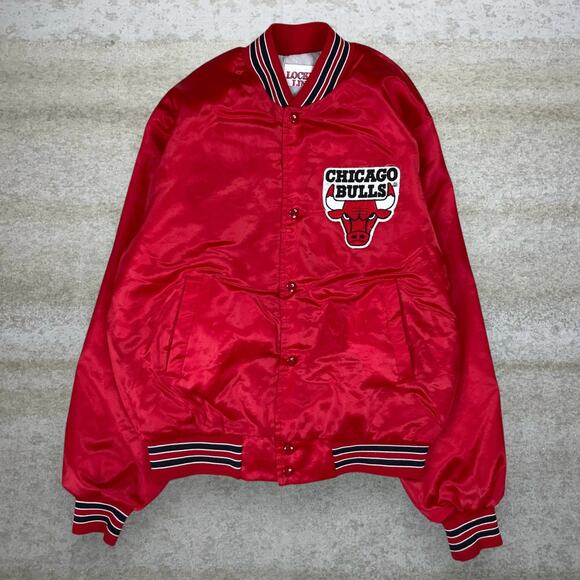 Vintage Chicago Bulls Satin Jacket Locker Line Red Spellout Logo Button Up 90s